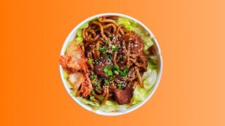 Udon z kurczakiem po koreańsku