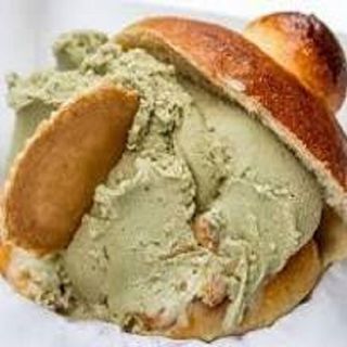 Brioche gelato