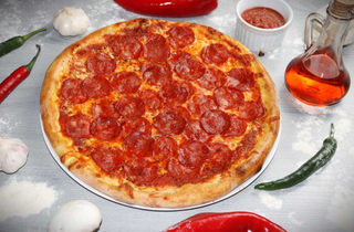 Pizza Salami Picante