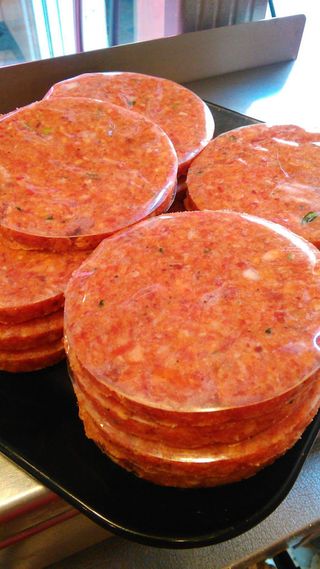 Hamburger di scottona condito 100 g