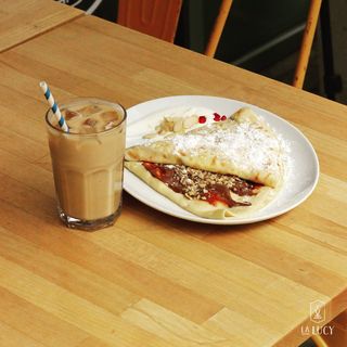 Naleśniki z nutellą i bananem