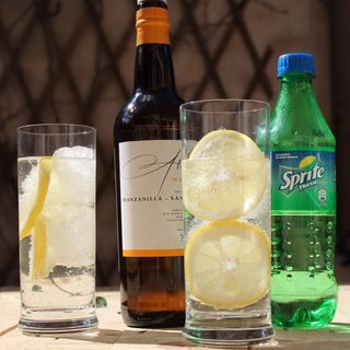 Lote Rebujito (Botella Manzanilla + Sprite + Hielo)