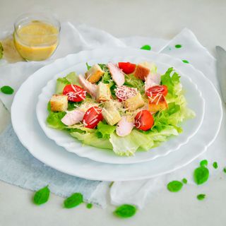 Салат Цезар з куркою
