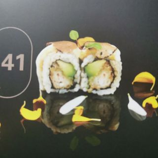 141.BURRATA ROLL