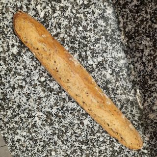 Baguette De Tradicion Francesa Con Masa Madre Y Semillas 200G