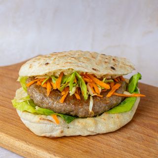 Punjena pljeskavica 250g