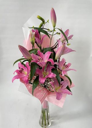 Buket orijental ljiljani