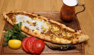 Minced Beef & Egg Pide