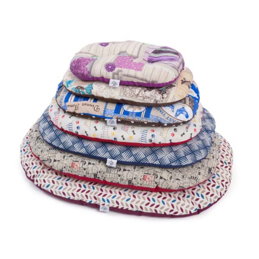 Ležajevi, ćebad i tekstilne kućice mačke