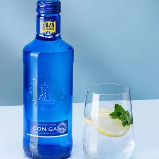 Agua con gas