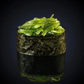 Гункан уакаме (40г, 1бр)