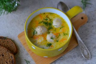 Сырный суп с фрикадельками (300 гр.)