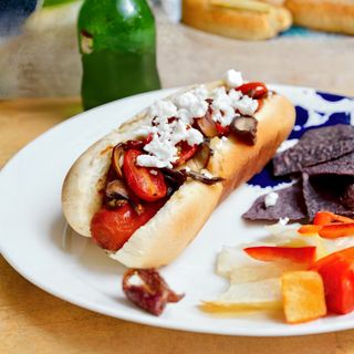 Хот-дог з грибами та моцарелою (200г)