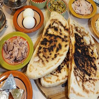 Chapati Mahdia Thon Fromage