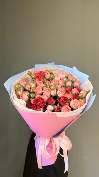 Букет из спрей роз