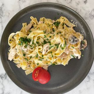 ՖԵՏՏՈՒՉԻՆԻ ԱԼՖՐԵԴՈ