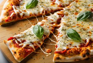 Pizza Podstawowa 22cm