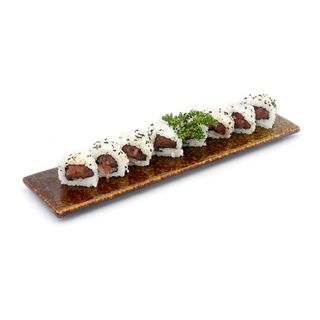 122.Uramaki spicy tuna