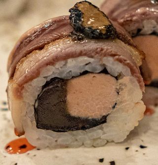 Uramaki Moulin Rouge (4 Pzs.)