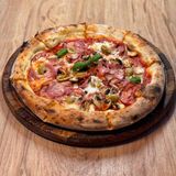 Піца Capricciosa (620г)