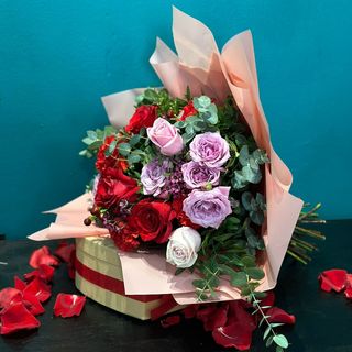 RAMO DE ROSAS - AROMA DE PASIÓN