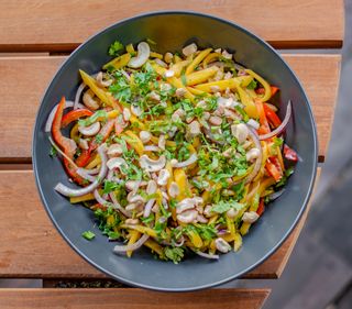 Tajska sałatka z mango