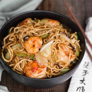 Chowmein de Camarão