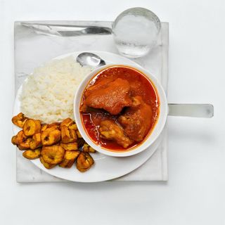 White Rice 2 Spoons, Beans / Spaghetti & 2 Beef