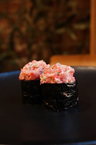 Гункан тунець 2 шт