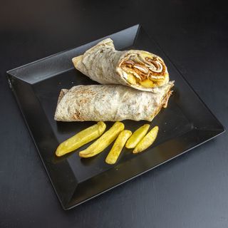 Zestaw shawerma classic + napój brzoskwiniowy 0.25l