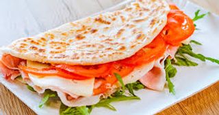 Piadina con mozzarella