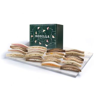 20 Sándwiches Fríos (Ideal para 5 Personas)