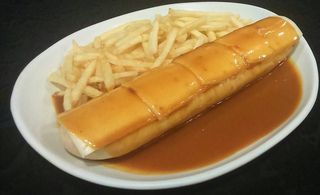 Cachorro a Padock com Bife