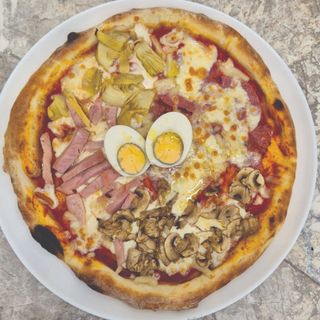 Пица Четири сезона (550г)