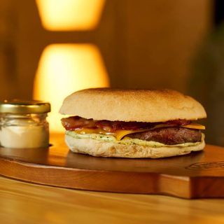 Dona Maria (Inclui Batata)