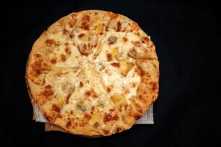 Pizza Quatro Formaggi Ø 32cm