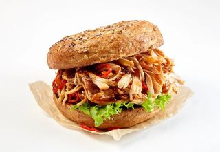 Panino con pulled chicken