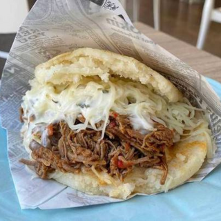 Arepa Pelua
