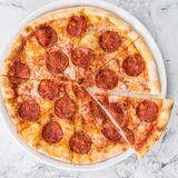 Пица с чоризо (30см)