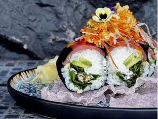 Рол з креветкою темпура (340g)