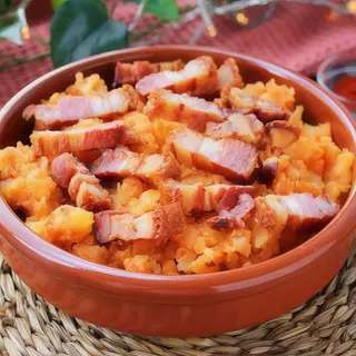 Patatas Revolconas