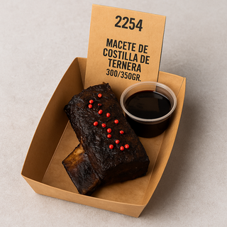 Macete de Costilla de Ternera (300–350 g) con Salsa Agridulce y Pimienta Rosa
