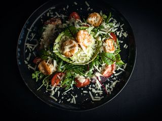 З креветкою та авокадо/Salad with Shrimp and Avocado (250g)