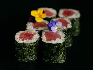 Макі рол тунець (130g)