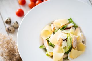 Салат "Цезарь" с курицей