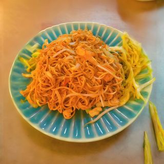 35. Wok De Tallarines Con Pollo Salsa Teriyaki