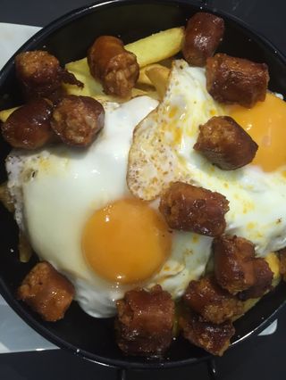Huevos Estrellados Con Chistorra