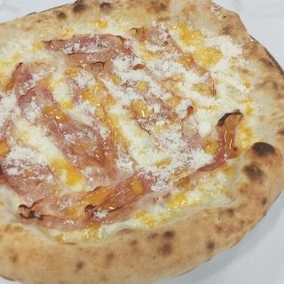 Pizza Carbonara Familiar (36 cm.)