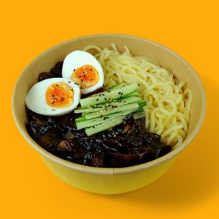 Jjajangmyeon egg