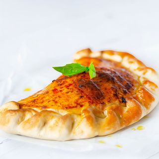 pizza calzone